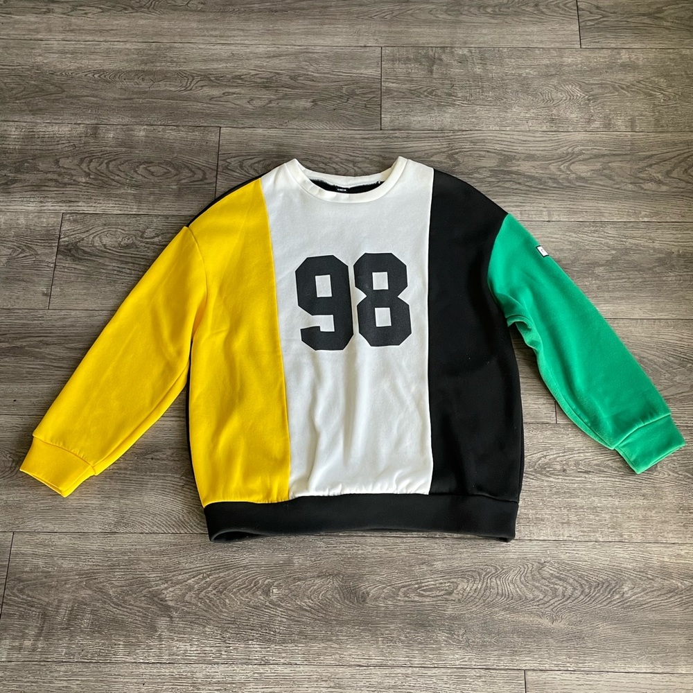 SHEIN | Multicolor ‘98’ pullover | Medium